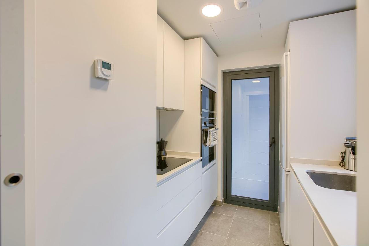 2B2B Deluxe Apartment - Jardines De Cuatro Caminos - Business District - Santiago Bernabeu Мадрид Екстер'єр фото